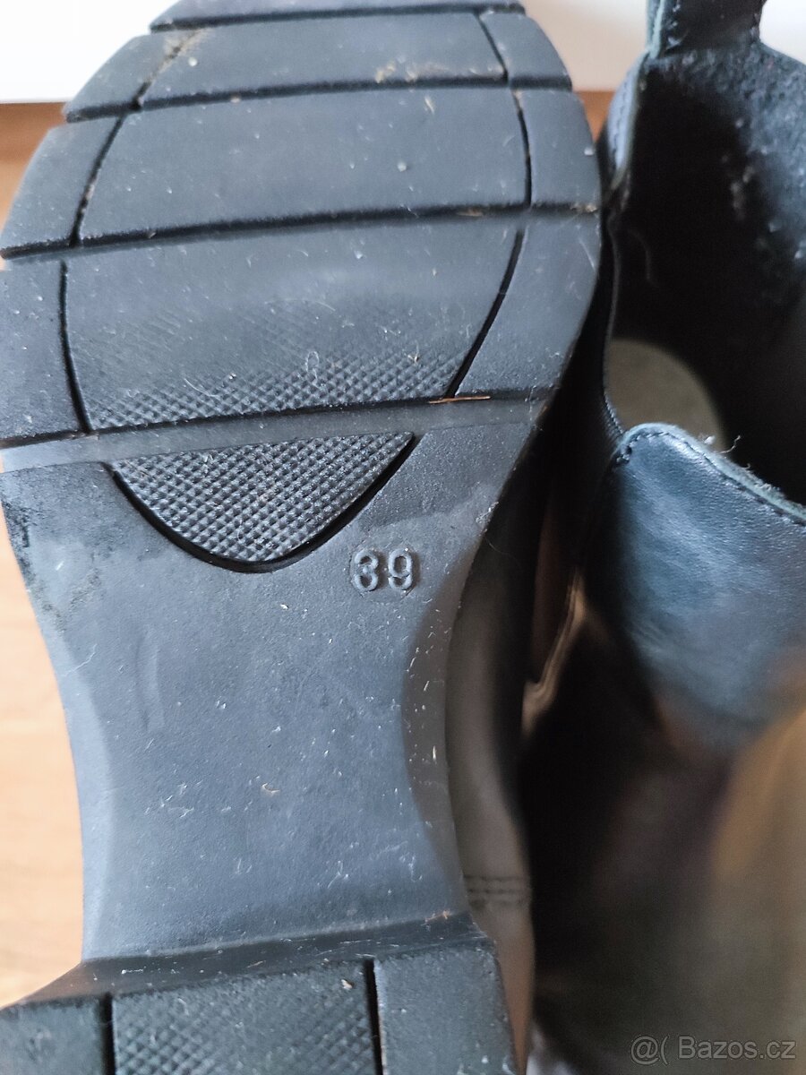 Dámské kožené kotníkové boty - 5