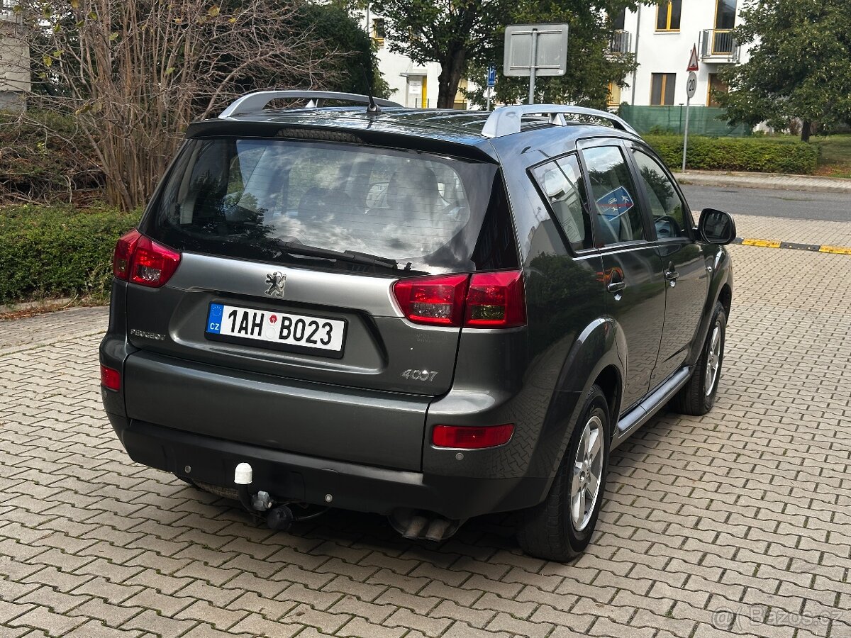 Peugeot 4007 2.2 HDi 4x4 SUV 7 míst Kůže Navi Tažné 2 tuny - 5