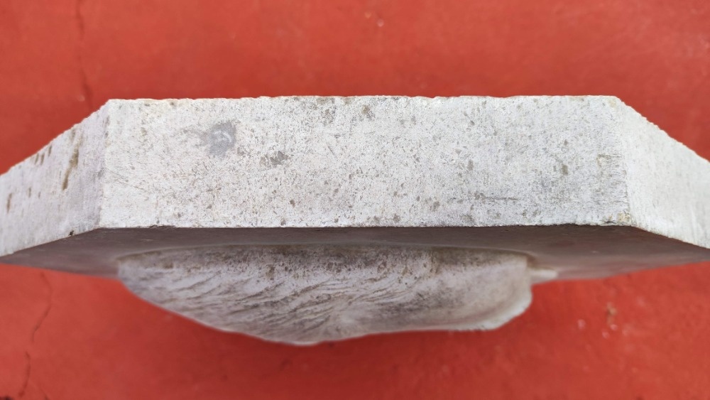 Starožitná sádrová bista + forma na bábovku + svícen - 5