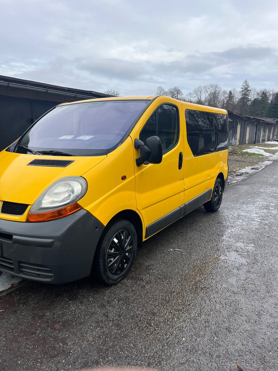 Renault trafic - 5