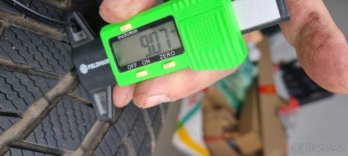 M+S 235/45 R19 Falken Eurowinter - 5