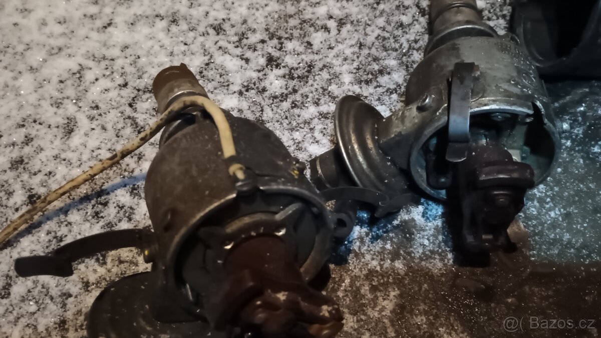 Dva rozdělovače ŠKODA magneton - 5