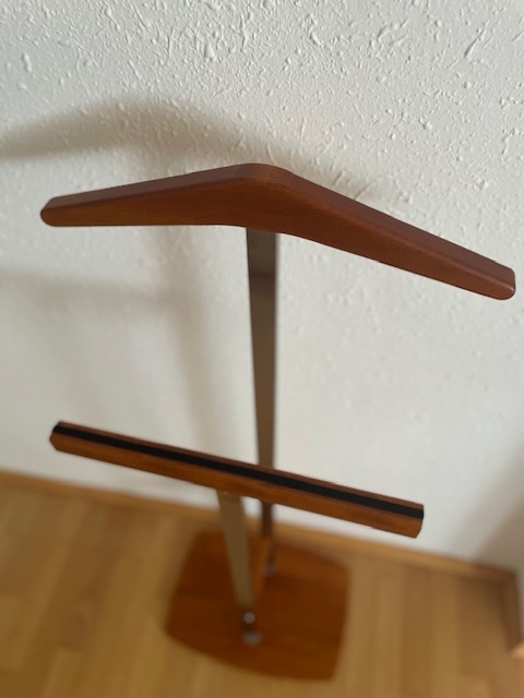 Luxusní podlahový stojan na oděvy - nový - 5