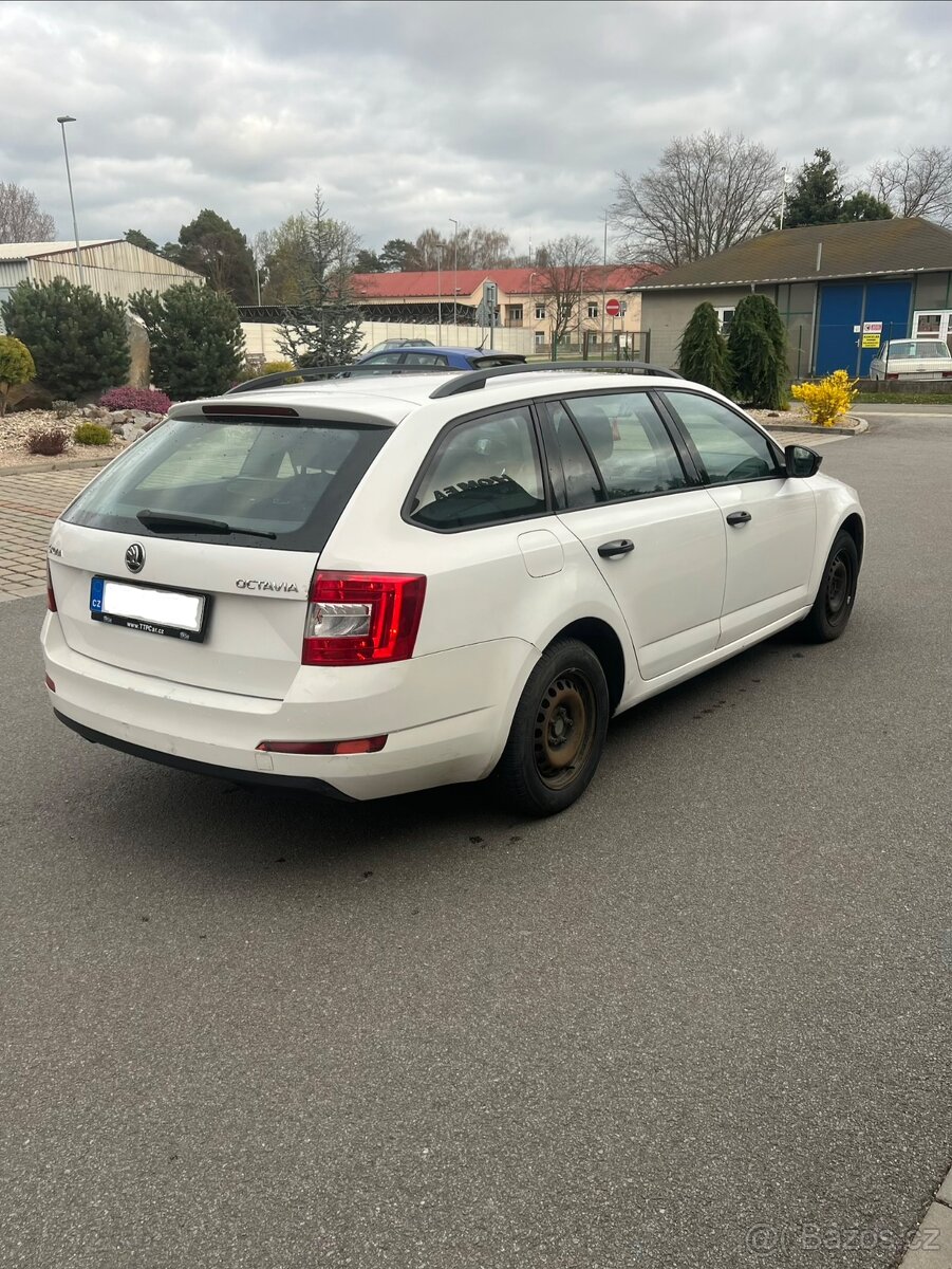 Škoda Octavia 3 1.6 TDI - 5