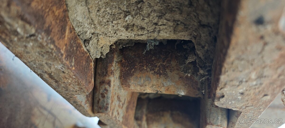 Pásový nakladač CAT 953C - 5