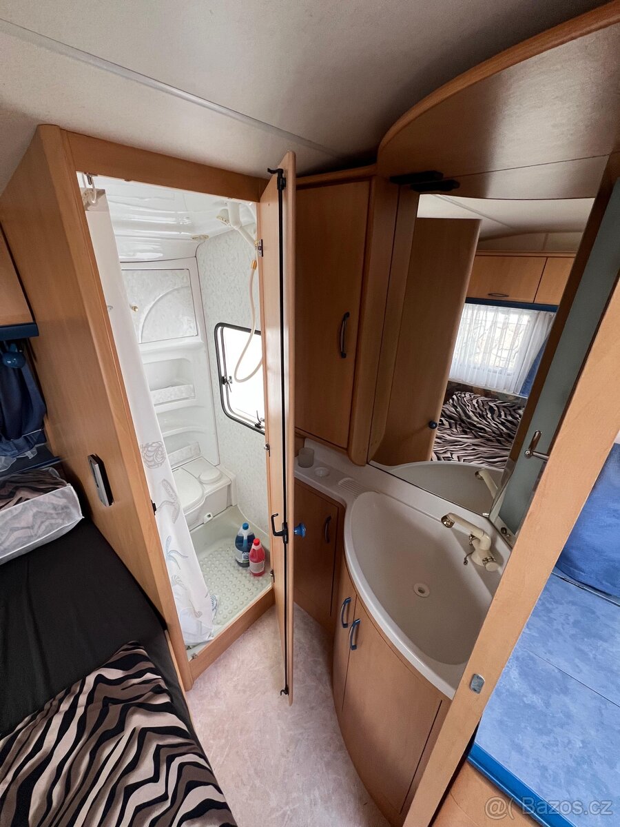 Obytný karavan Hobby deluxe 440 - 5