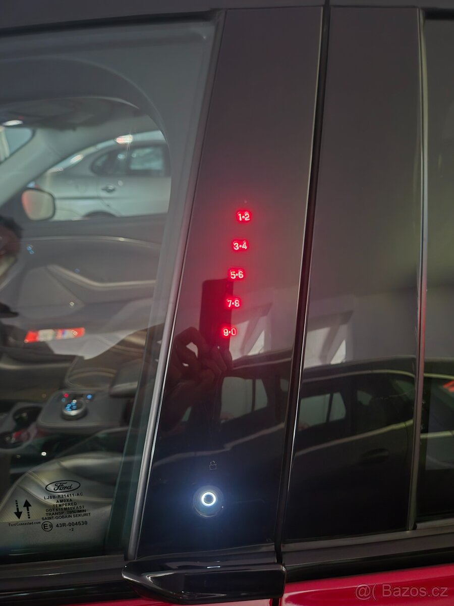 Ford mustang mach-e - 5