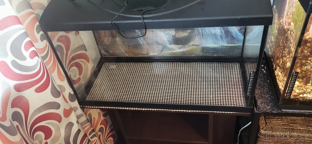 Akvárium Diversa 126 l + stolek - 5