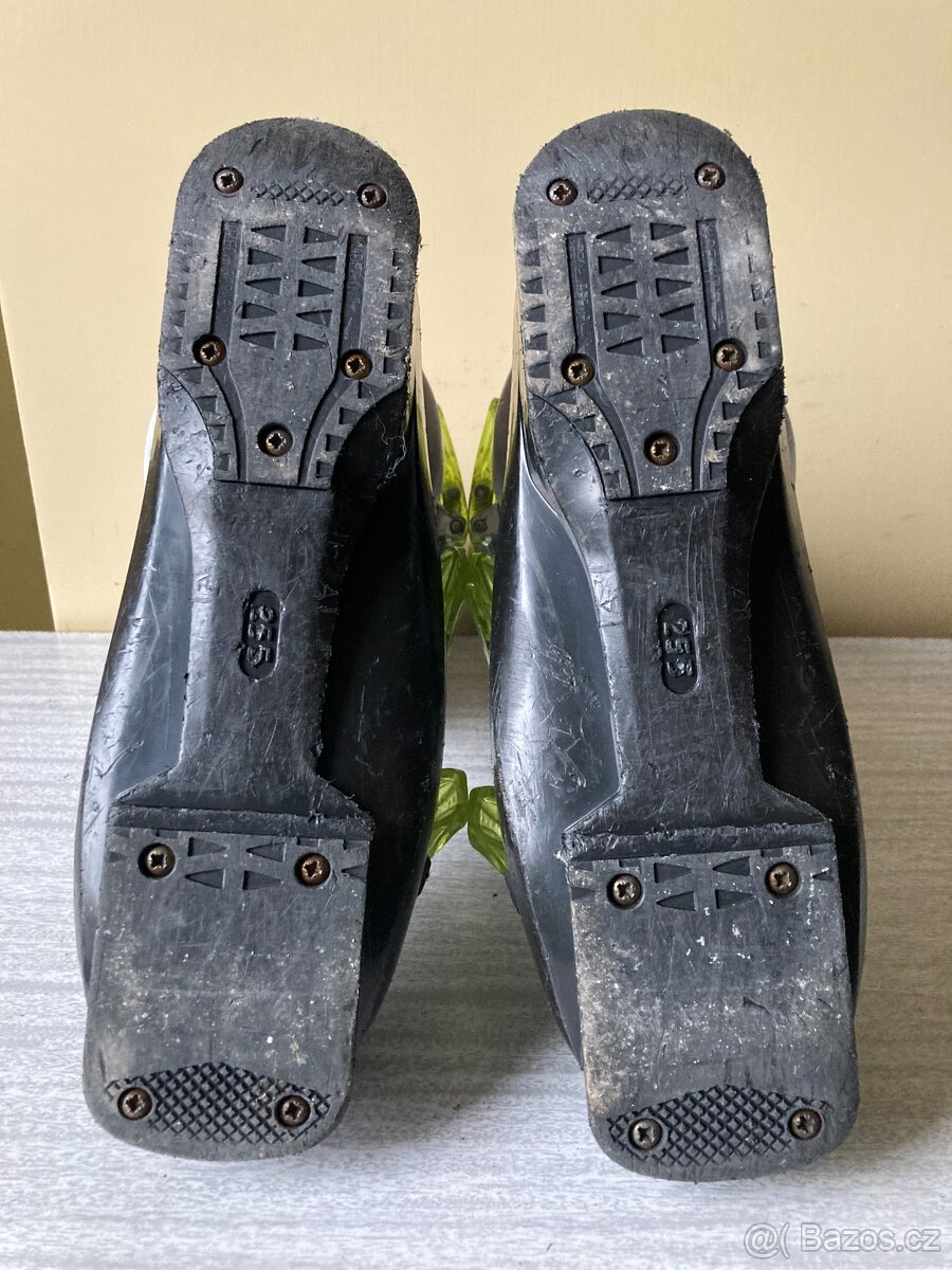 prodám dětské přezkáče RC4 vel.255 - 5