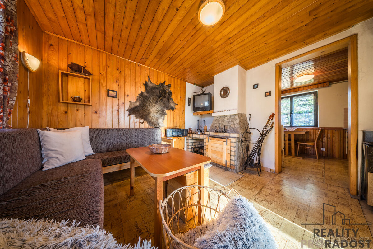 Prodej chaty 51 m² pozemek 521 m² – Tvarožná Lhota, okres H - 5