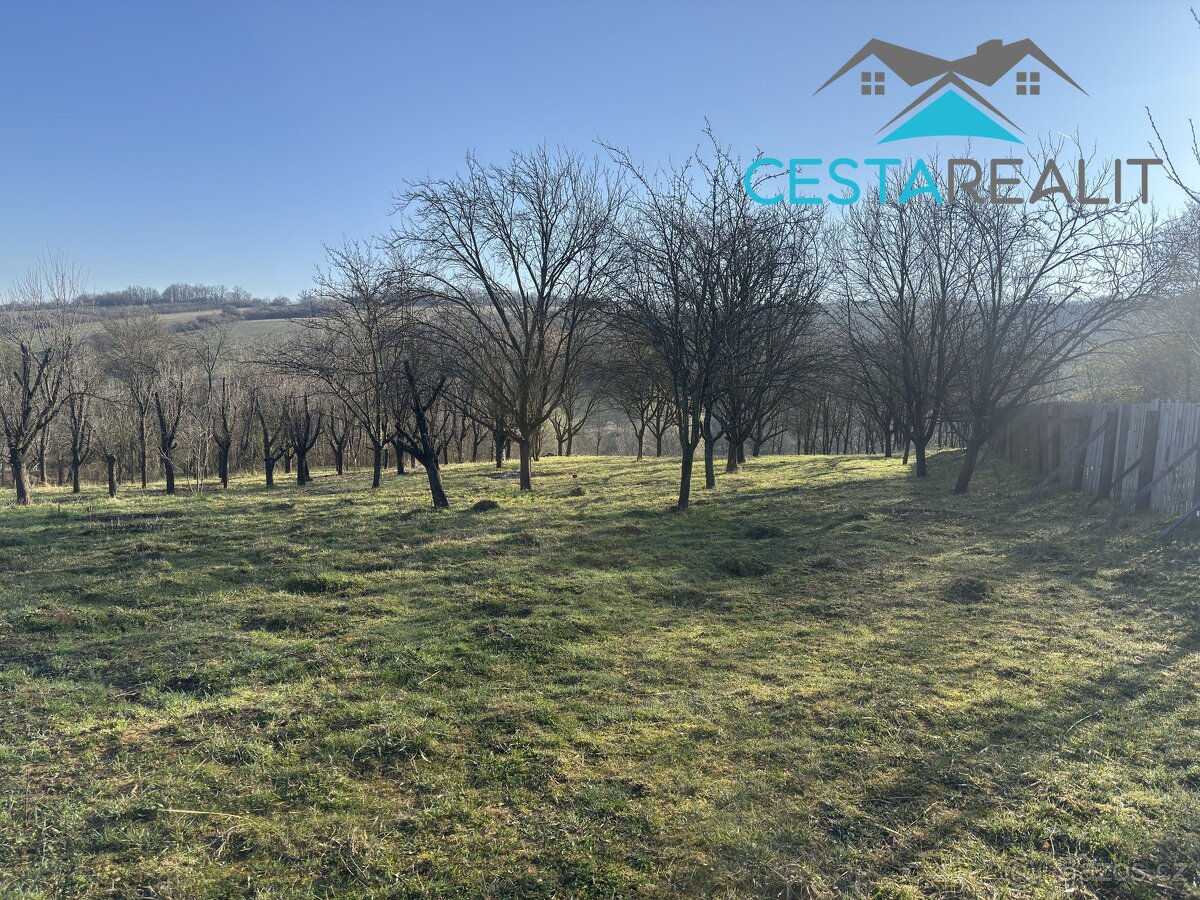 Prodej stavebního pozemku, 4424 m² - Suchov, ev.č. 01043 - 5