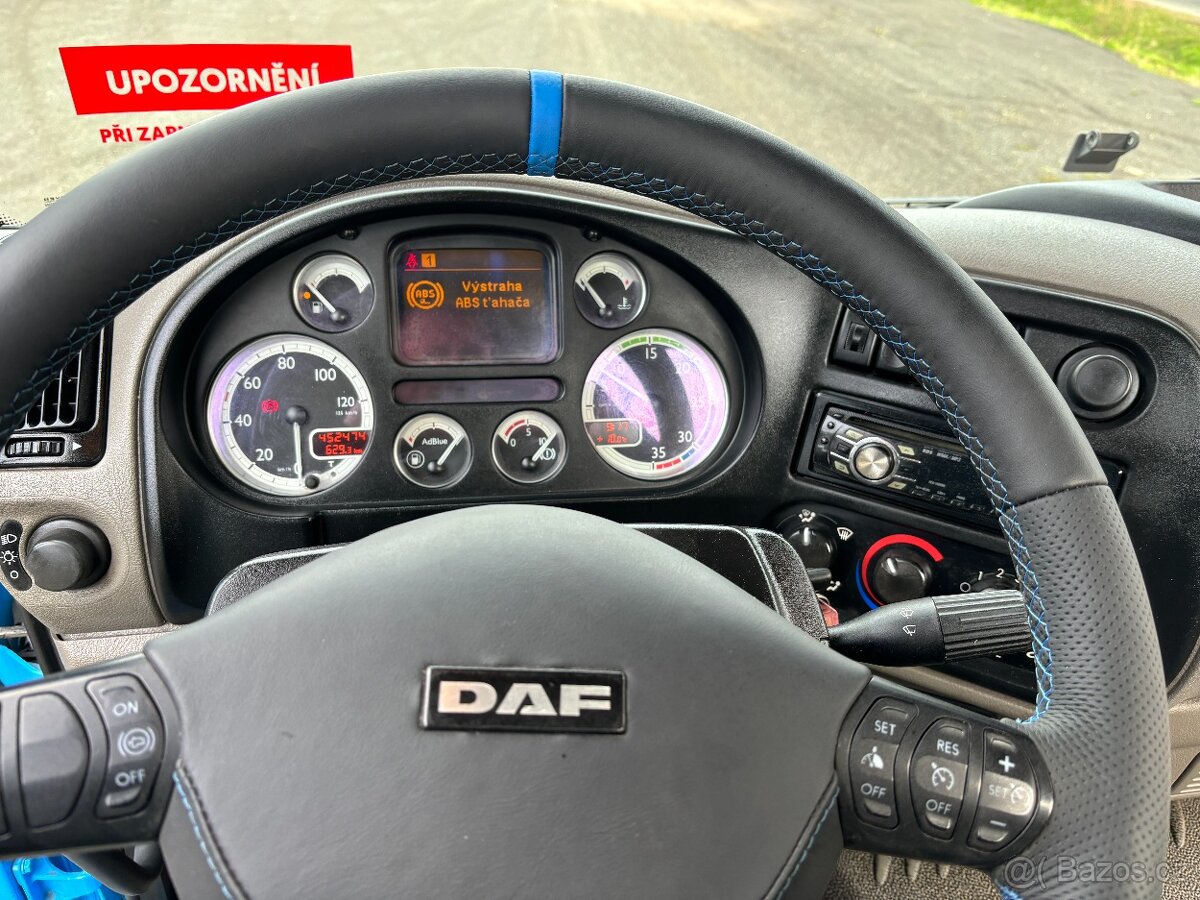 Hákový Nosič Kontejnerů 12t - 5