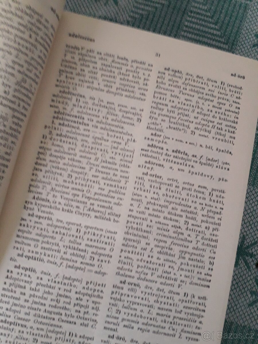 Latinsko-Český slovník r1941 - 5