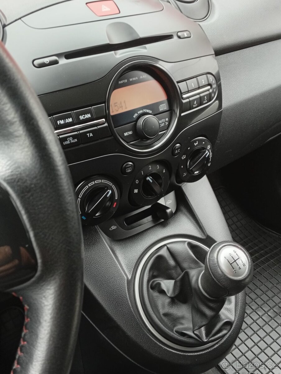 Mazda 2, 1.3 Benzín, r.v. 2014 - 5