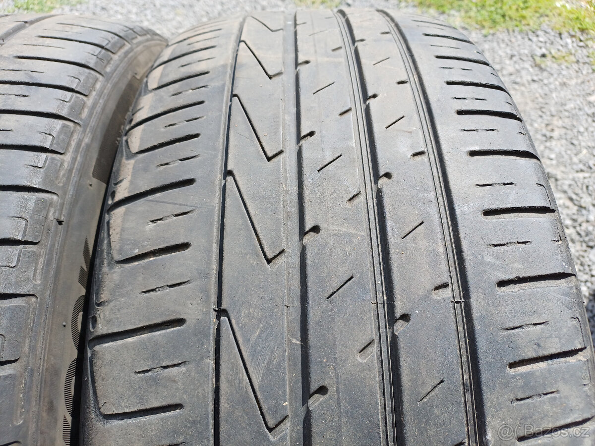 Letní pneu Hankook 235/50/19 99V - 5