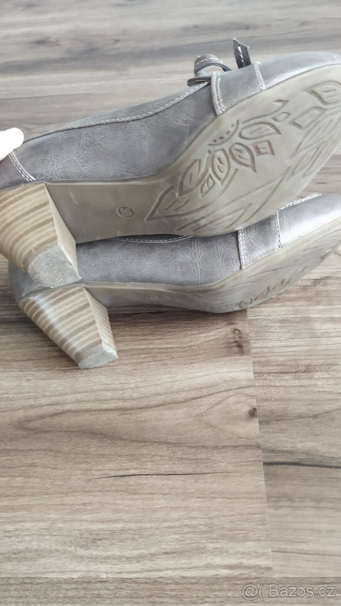 Boty na podpatku vel.38 - 5