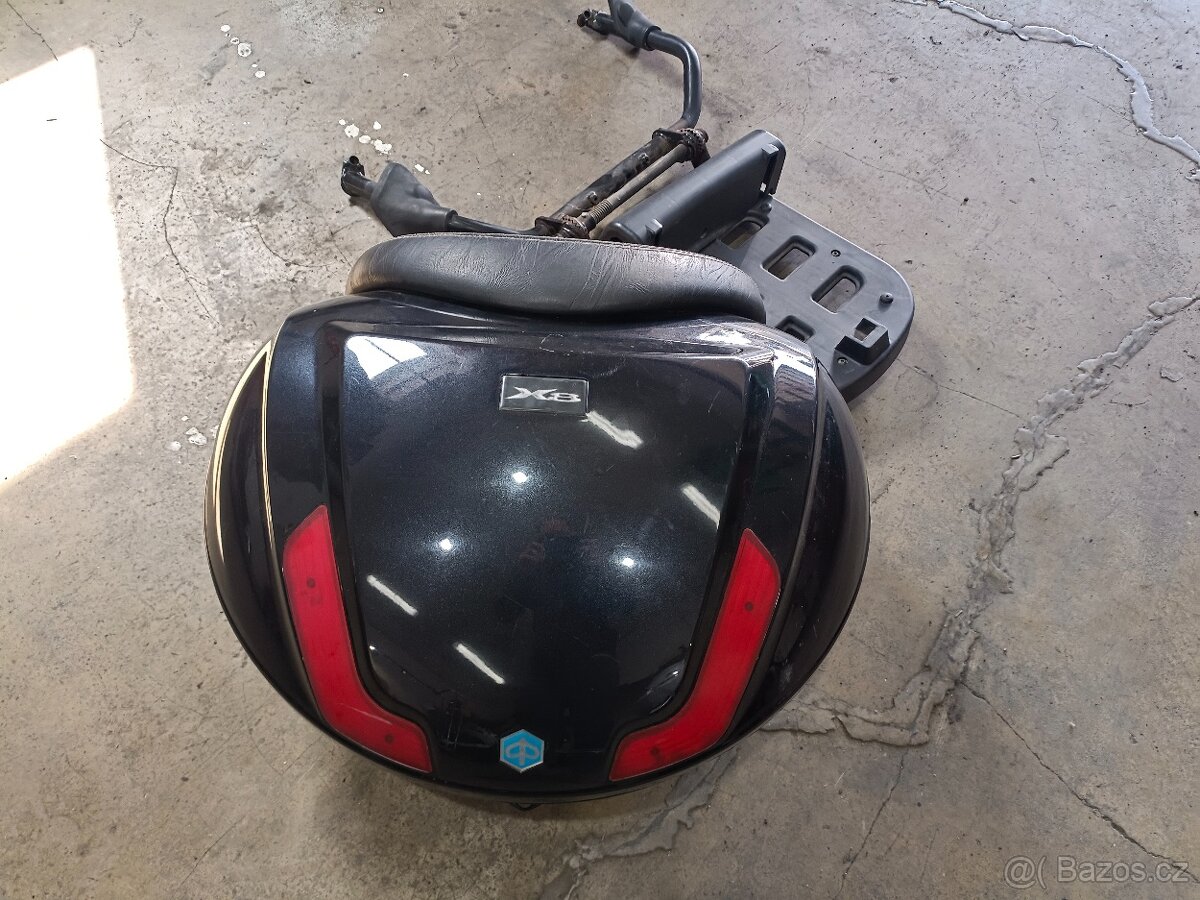 Piaggio x8 xevo - 5