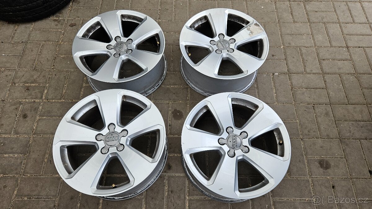 Sada Disků 5x112 R17 Audi A4 B7 - A6 C6 - 5
