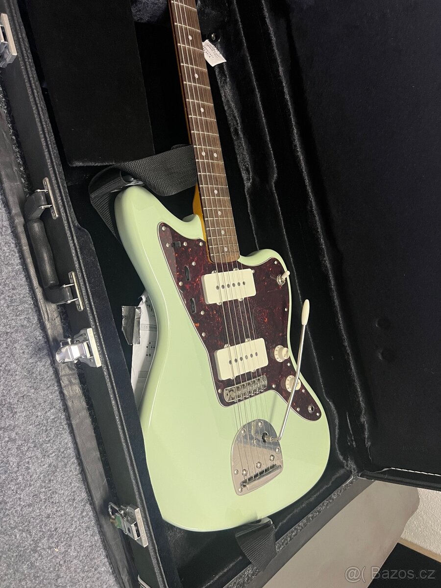 Fender Squier Jazzmaster - 5