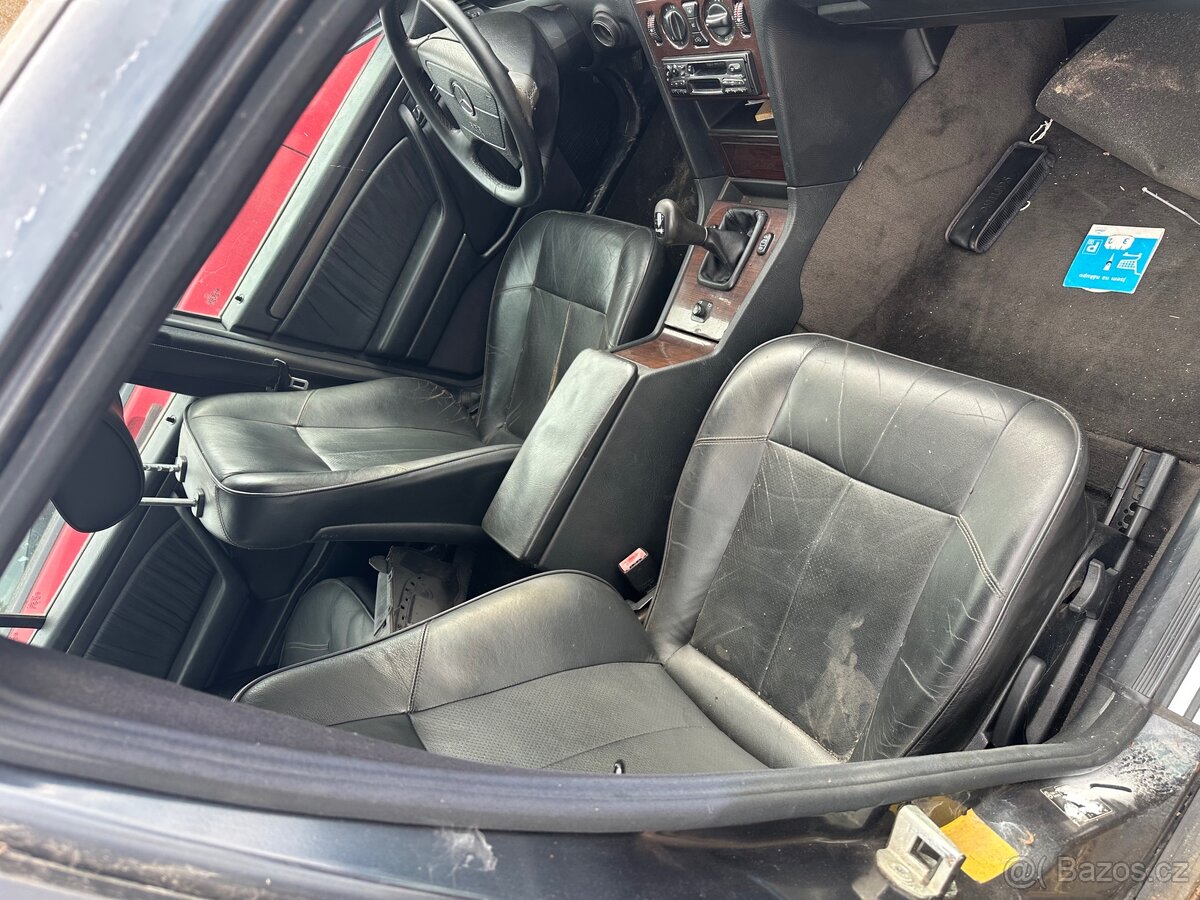 Díly MB w202 c200d - 5
