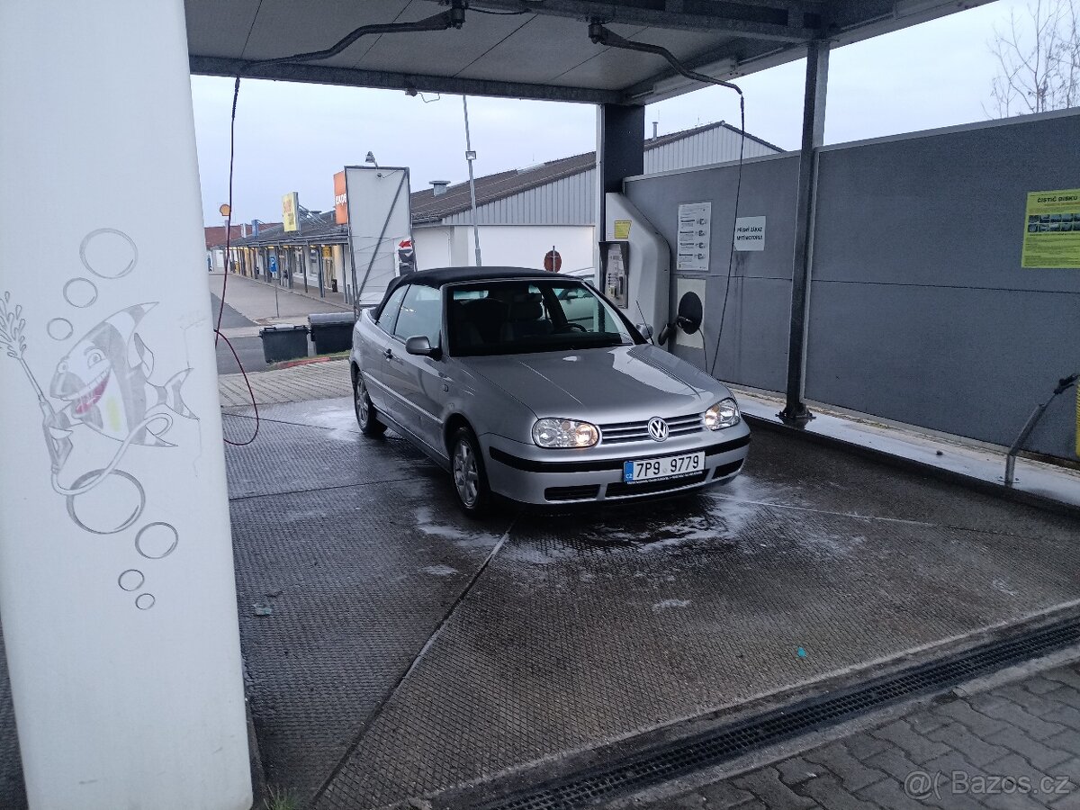 Prodam VW golf Cabrio - 5