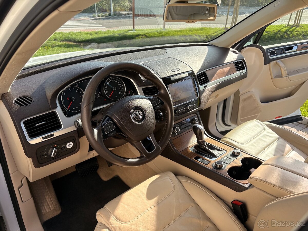 Touareg 3.0 TDi R-line Terrain-Tech - 5