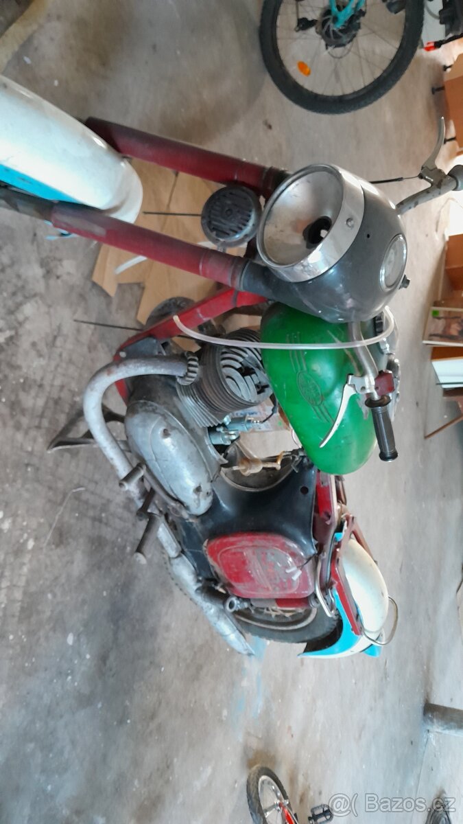 Jawa 250 - 5