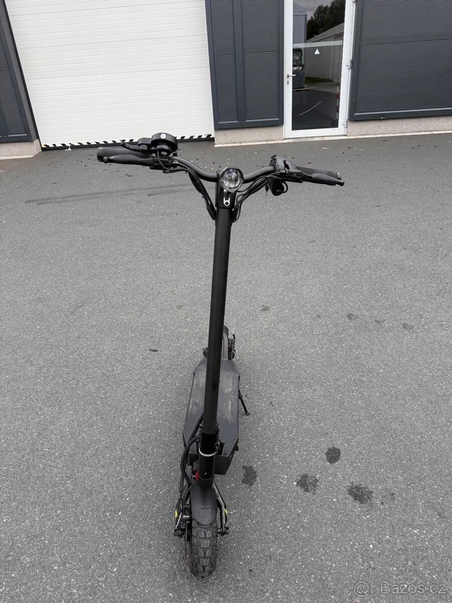 Elektrokoloběžka Kaboo mantis plus v2 edition - 5