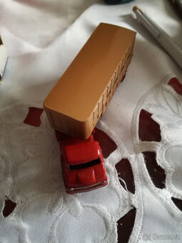 kamiony Matchbox - 5