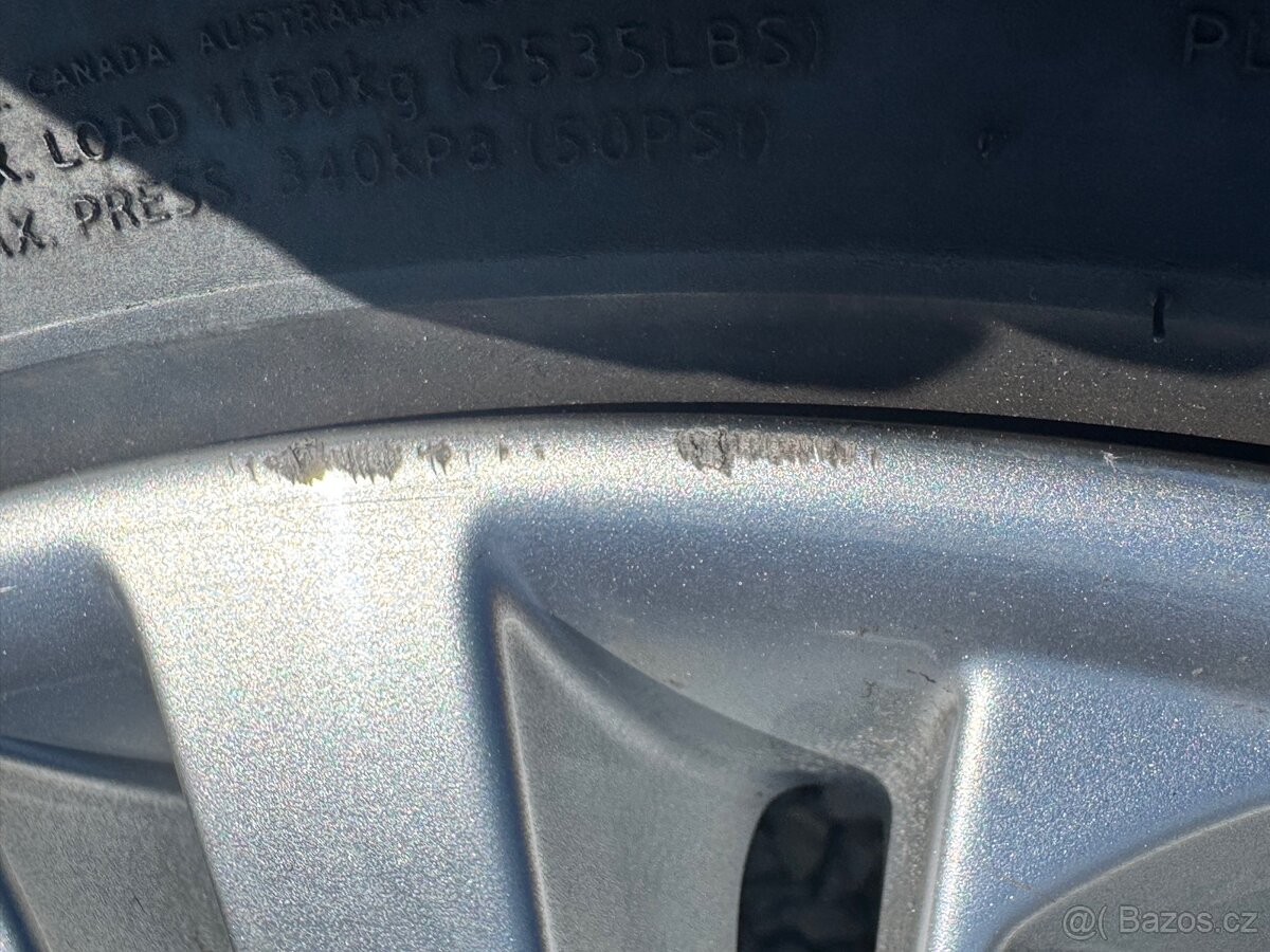 Audi Q7 alu kola 21” - 5