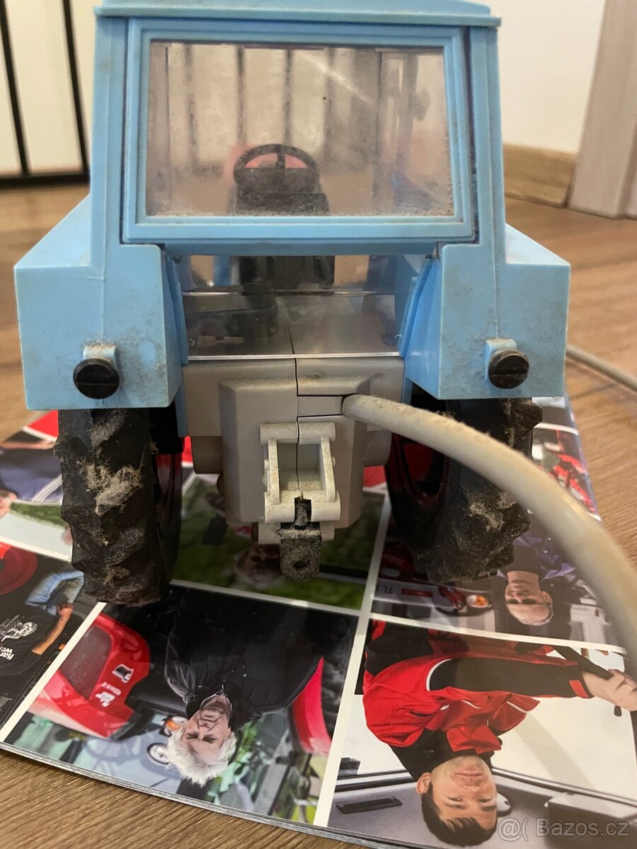 STARÝ RETRO TRAKTOR ZETOR CRYSTAL - 5