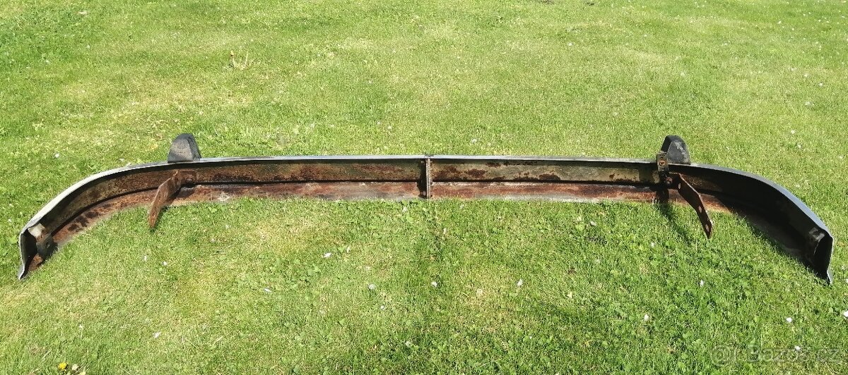 Prodám nárazník na Škoda 100/110 - 5