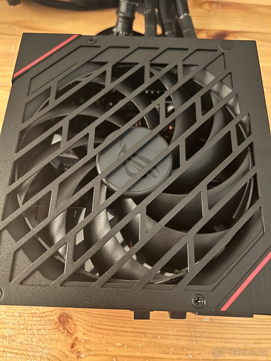 ASUS ROG STRIX 1000W GOLD Funkční,Záruka - 5