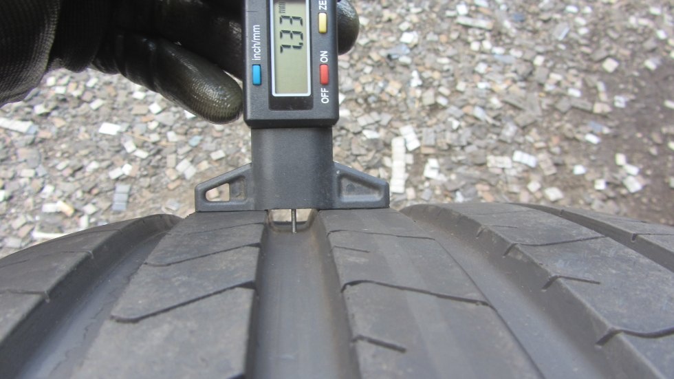 Letní pneu 255/45/19 Pirelli - 5