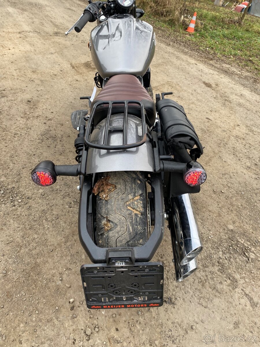 Indian scout 2022 naje 4200km - 5