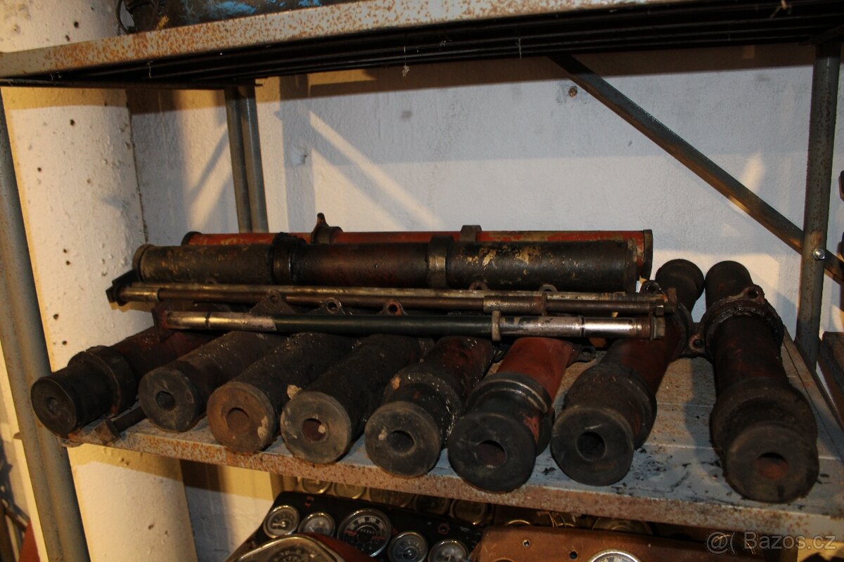 Zetor uř1 držáky kabiny přední zadní - 5