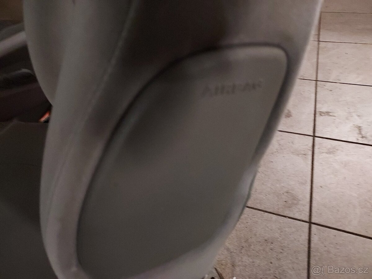 přední sedačky Ford Galaxy - 5