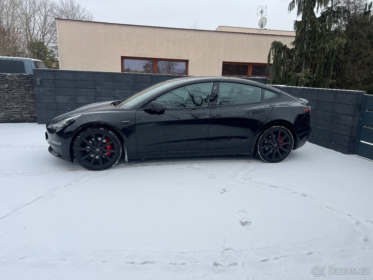 Tesla Model 3 Performance-60 tkm - 5