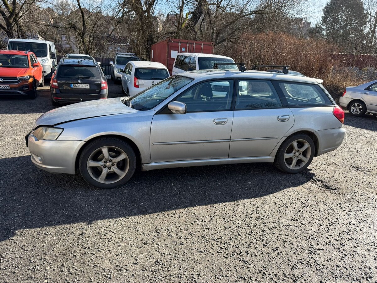 Subaru Legacy - 5