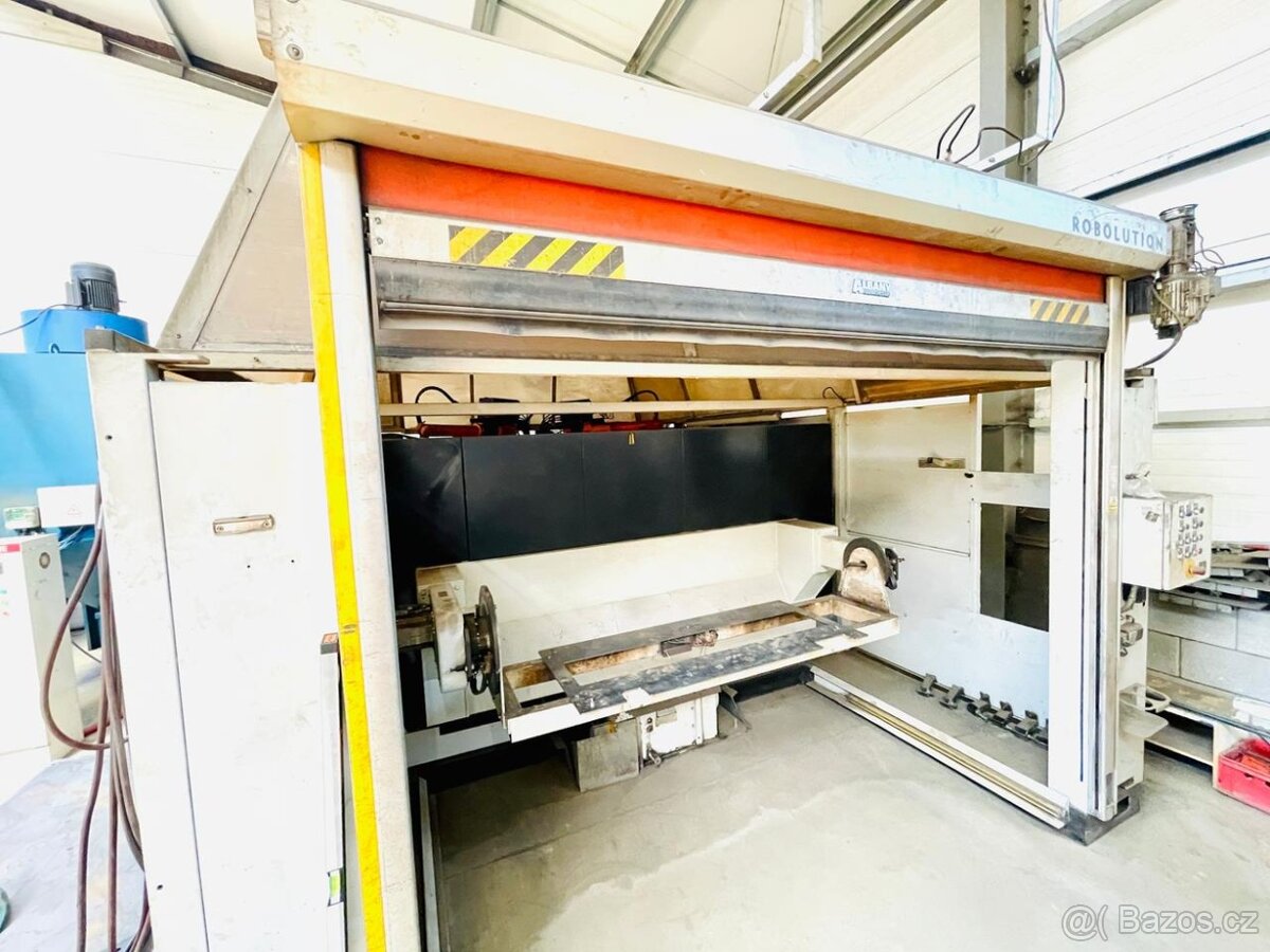 Robotická svařovací buňka Robolution 2x ABB IRB 2400L (8389) - 5