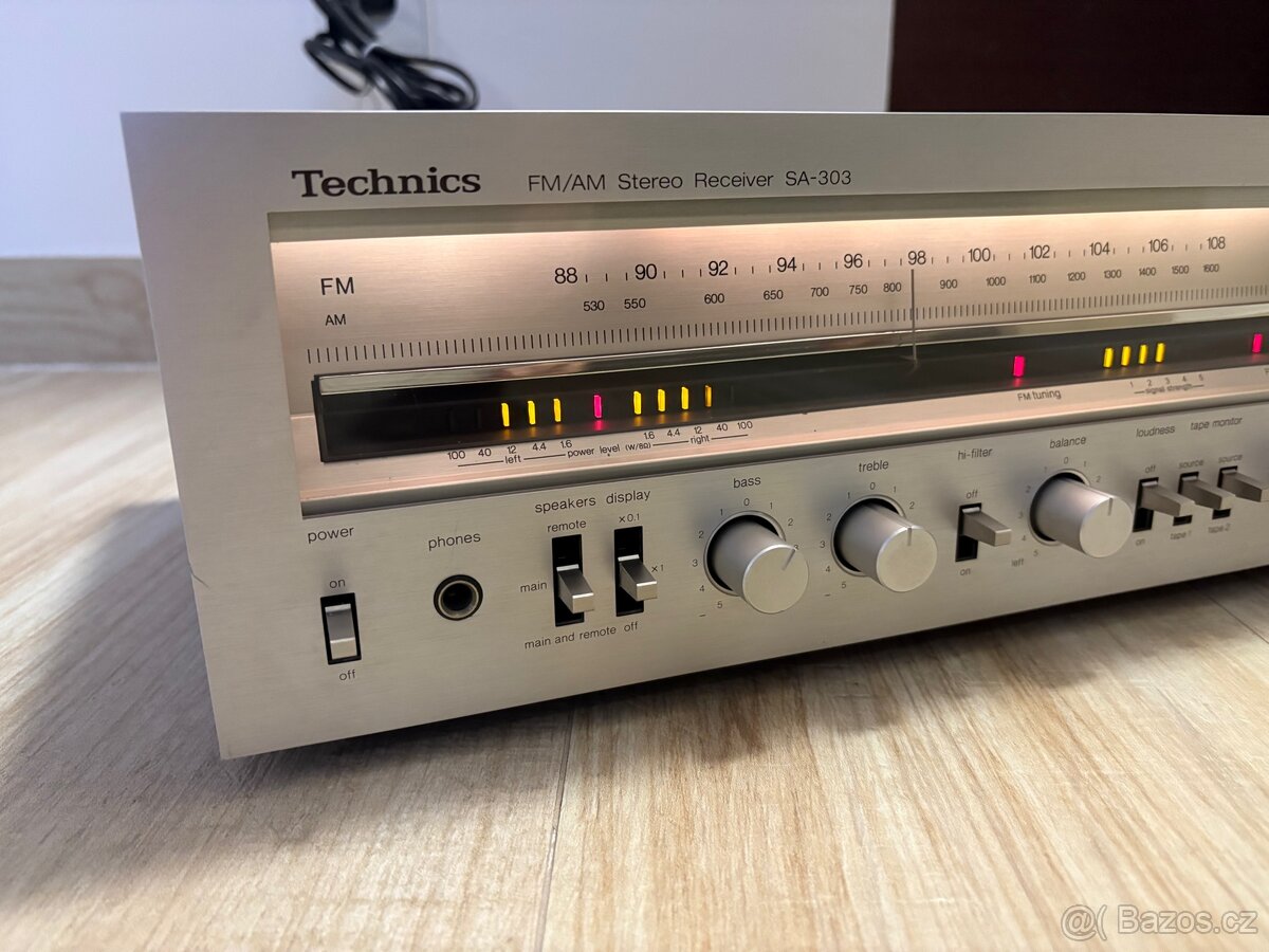 Technics SA-303 Stereo Receiver FM/AM - 5
