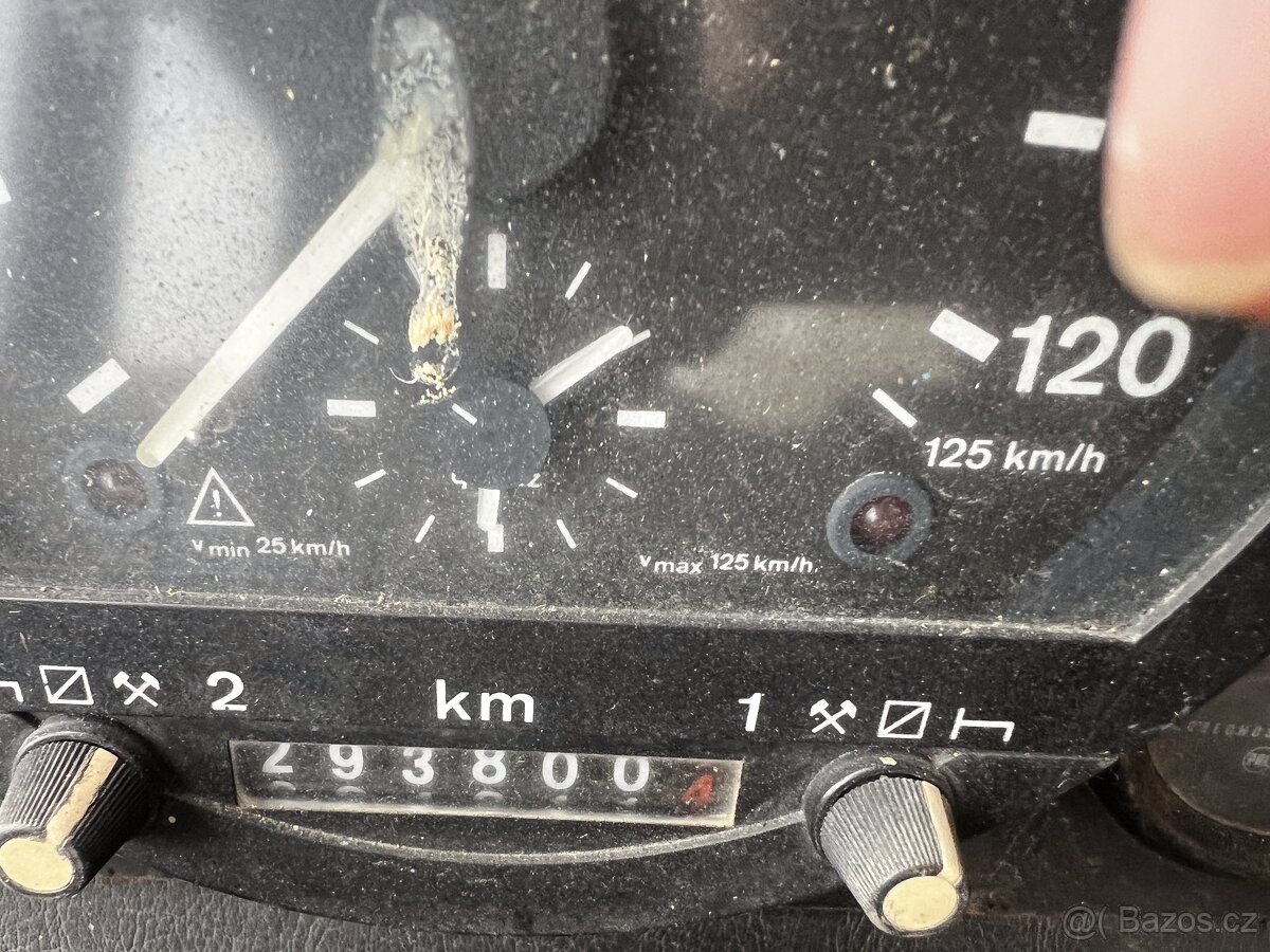 LIAZ HÁKOVÝ NOSIČ KONTEJNERU 4X4 - 5