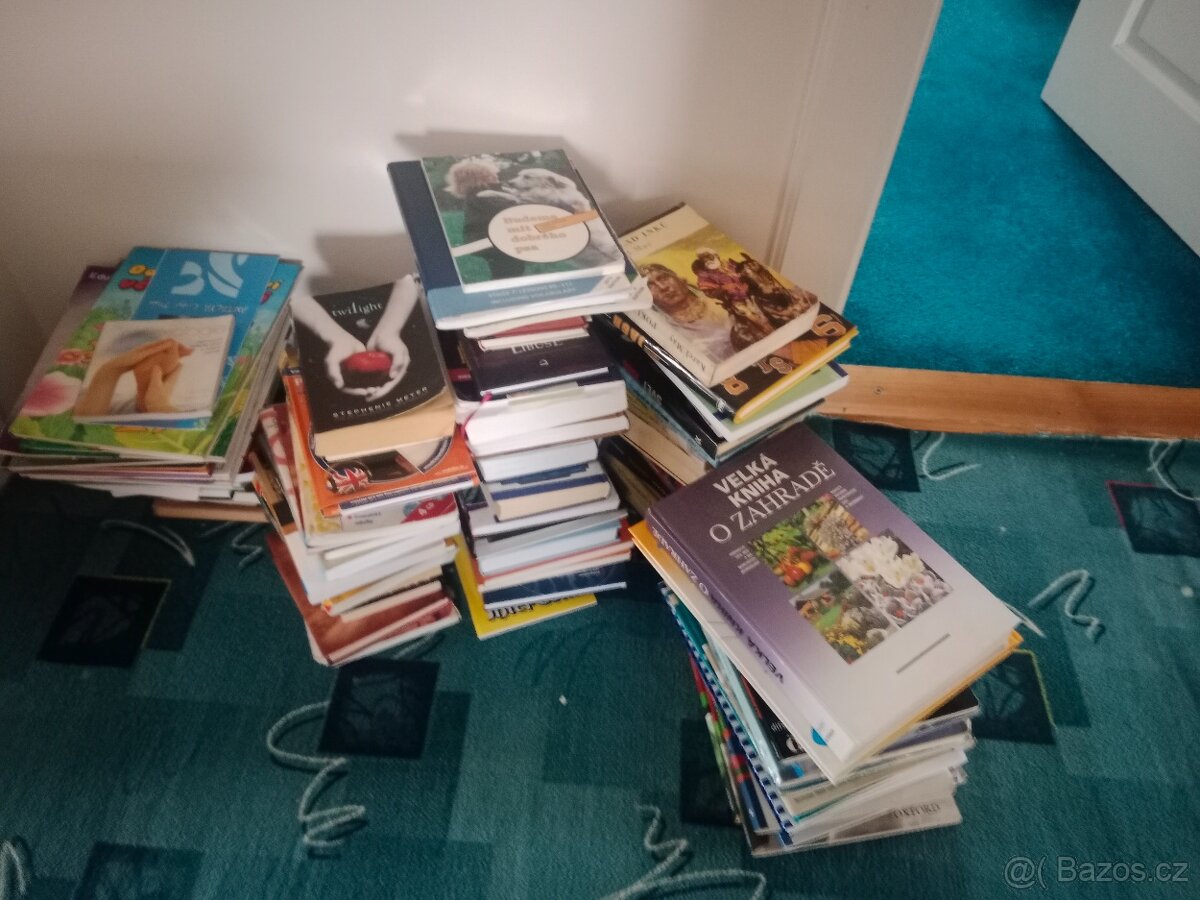 Praha - Prodám sbírku knih všeho druhu - 5
