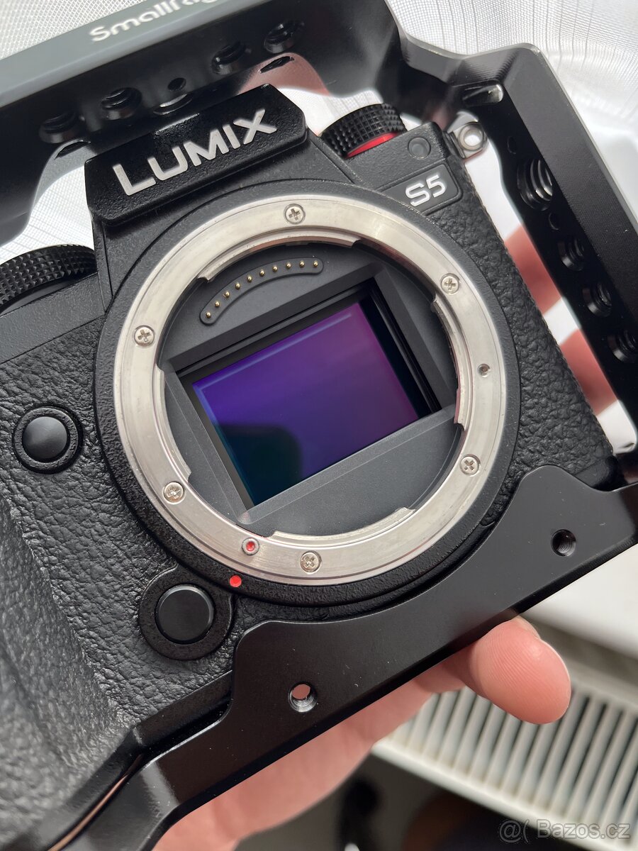 Panasonic Lumix S5 (tělo + klec) – Full-frame bezzrcadlovka - 5