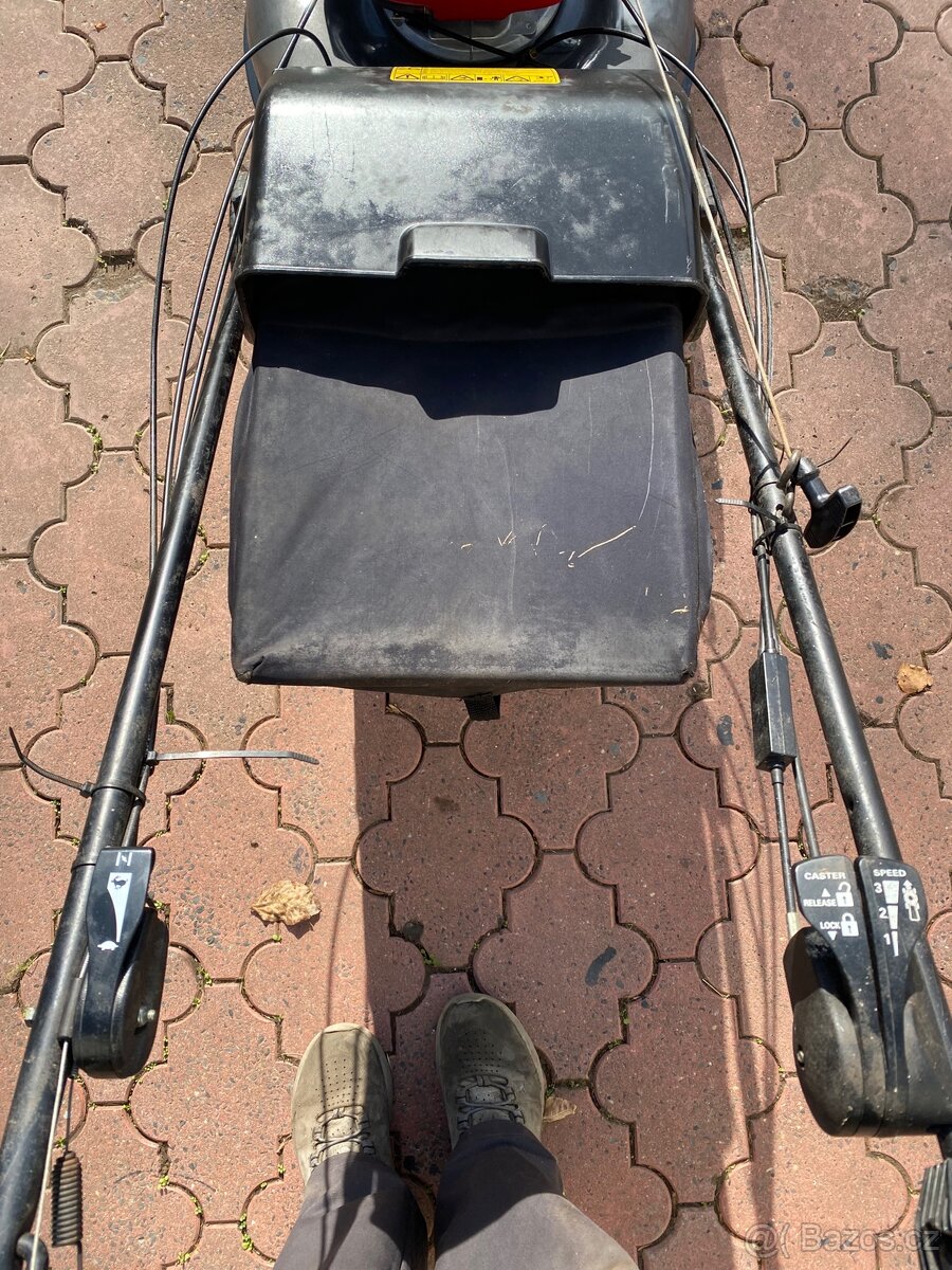 Sekačka HONDA HRZ 536 - 5