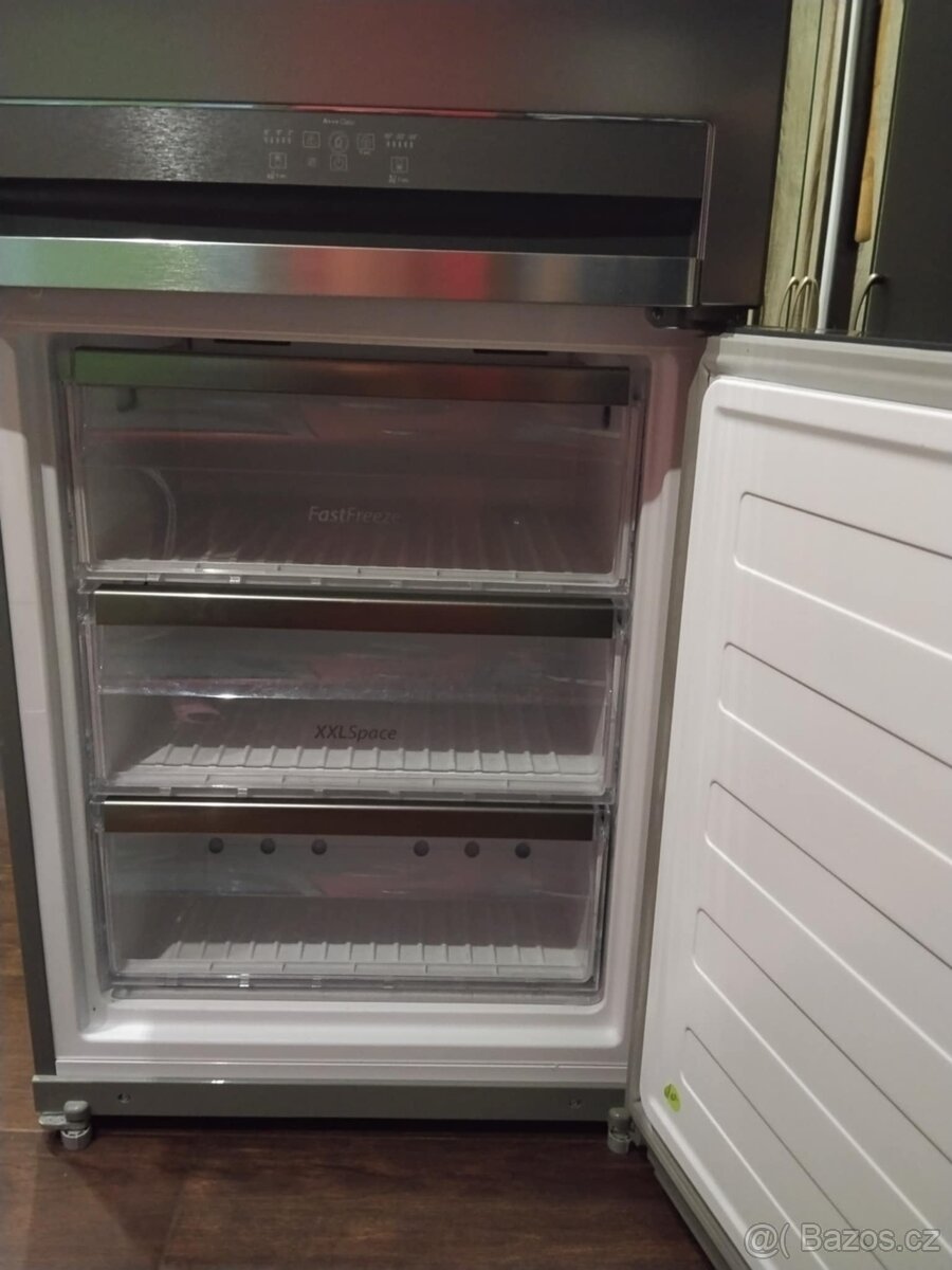 Lednice Whirlpool - 5