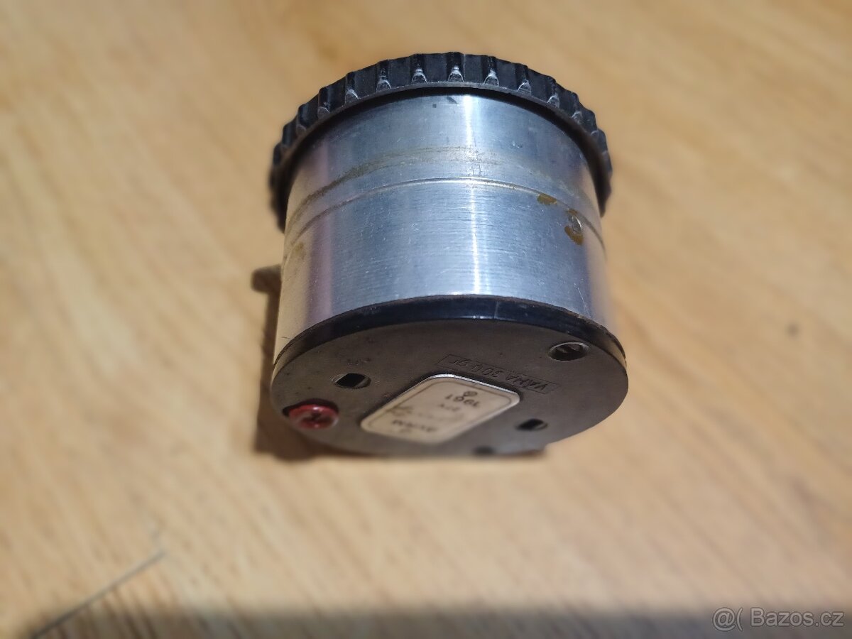 Palubní hodiny, hodinky Avrm - 5