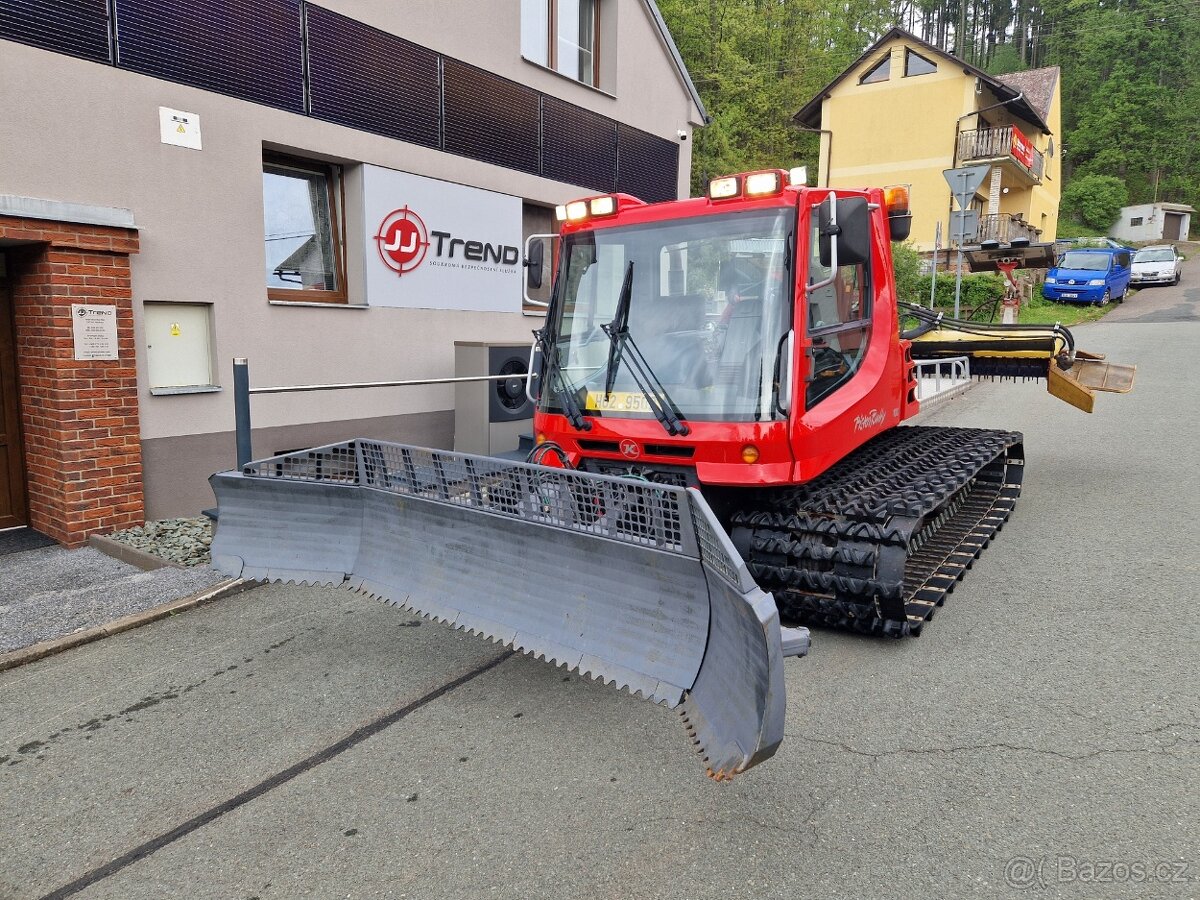 Sněžná rolba Pistenbully Kässbohrer Pb100 - 5