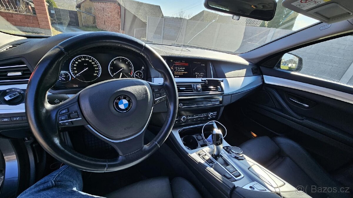 BMW 520d F11 Luxury Line - 5