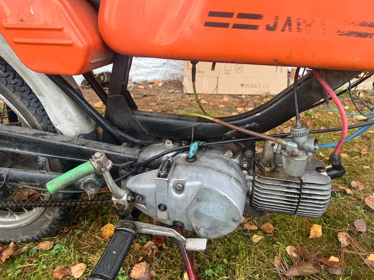 Jawa mustang oranžova veteran - 5